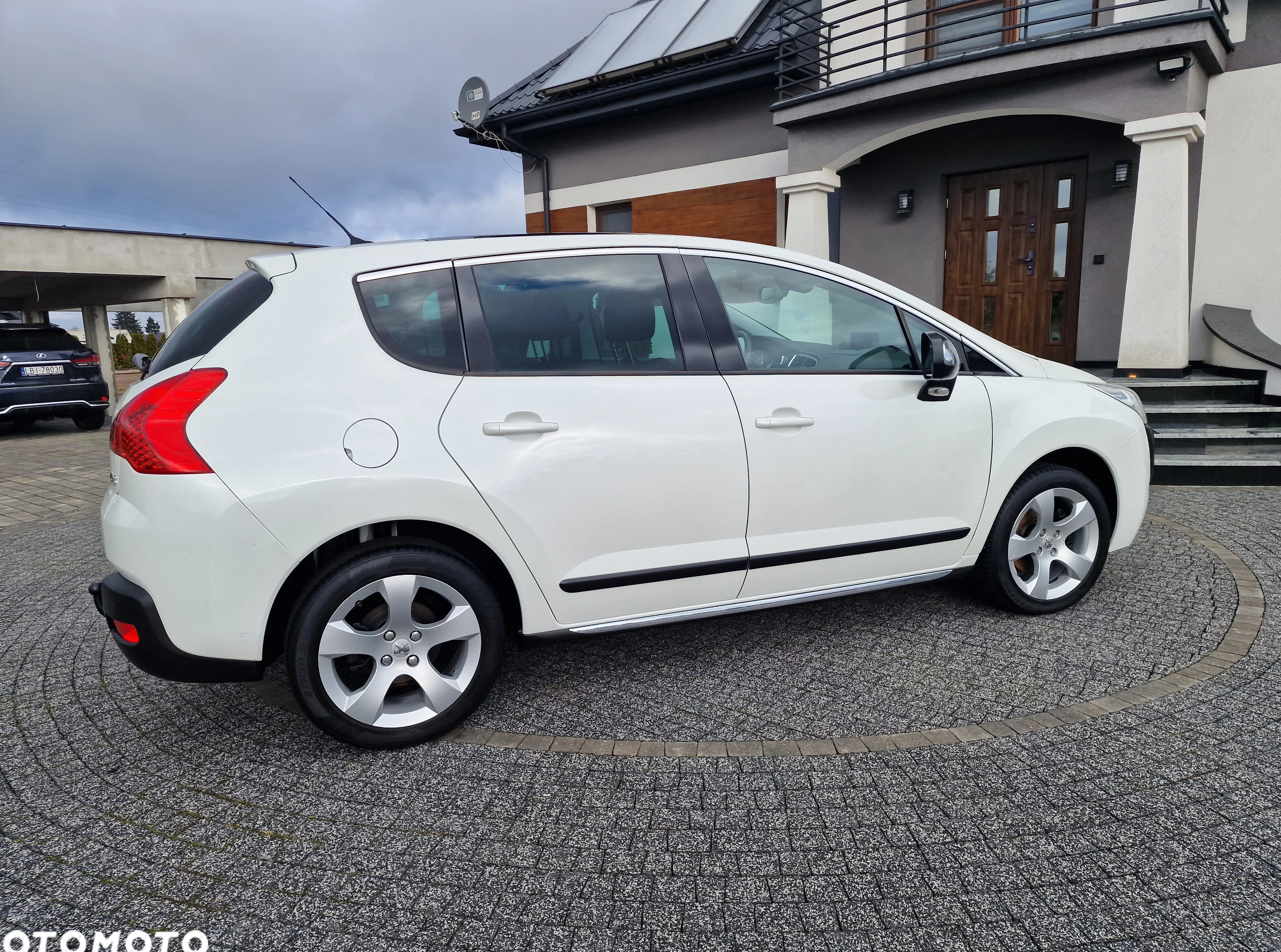 Peugeot 3008 cena 26700 przebieg: 175121, rok produkcji 2010 z Grudziądz małe 407